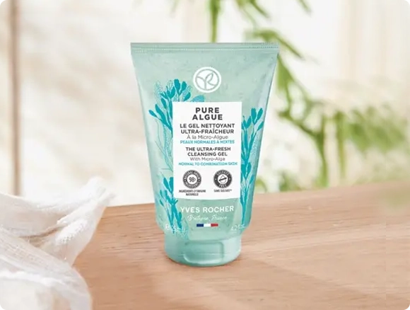 Yves Rocher Pure Algue The Ultra Fresh Cleansing Gel | Parcos