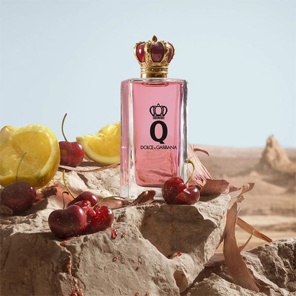 Q by Dolce&Gabbana Eau De Parfum | Parcos